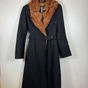 BCBGMaxAzria Belted shimmer Black Trench Coat with Brown Faux Fur Collar